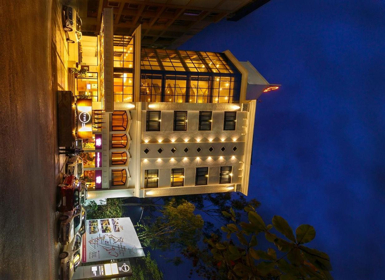 Citrus Hotel โกลฮาปูร์ ภายนอก รูปภาพ