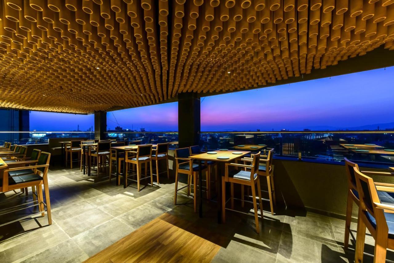 Citrus Hotel โกลฮาปูร์ ภายนอก รูปภาพ