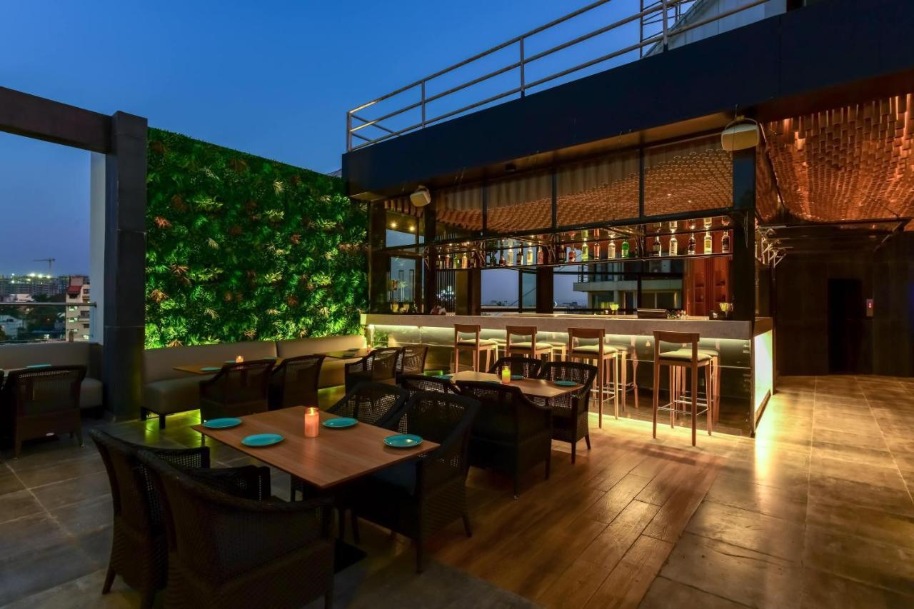Citrus Hotel โกลฮาปูร์ ภายนอก รูปภาพ